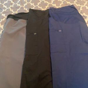 Maternity scrub pants. Wink brand with belly bands. Size xl
